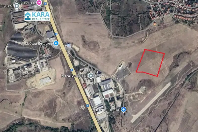 Plot in Kyrdjali, Promishlena Zona - Yug
