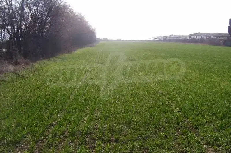 Plot in Veliko Tyrnovo, Promishlena Zona - Zapad