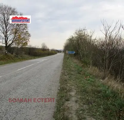 Снимка 3 — Парцел във Велико Търново, Промишлена зона - Запад