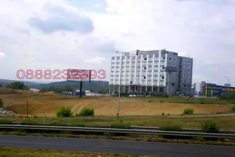 Парцел във Велико Търново, Промишлена зона - Запад