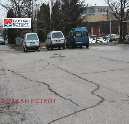 Снимка 5 — Парцел във Велико Търново, Промишлена зона - Запад