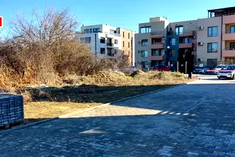 Парцел в Пловдив, Прослав