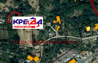 Парцел в Кърджали, Резбарци