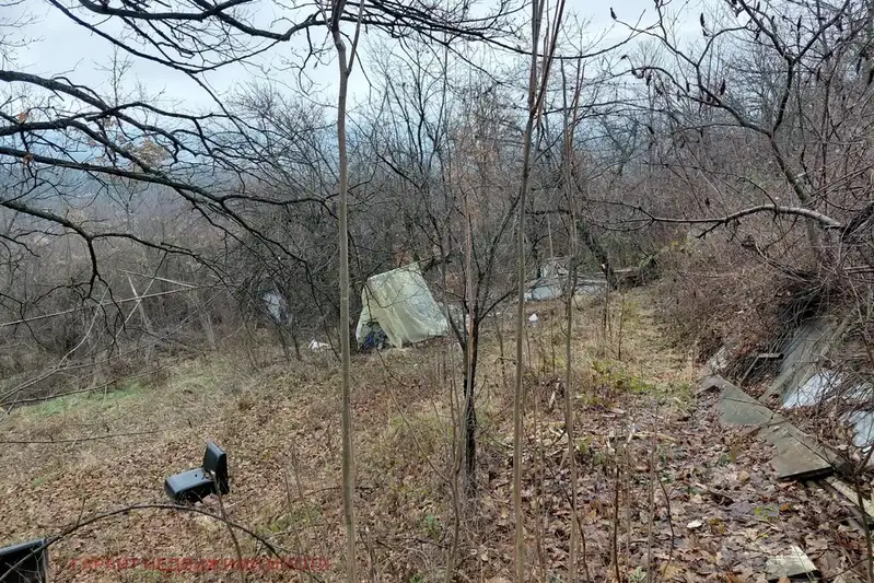 Парцел в Габрово, Шенини