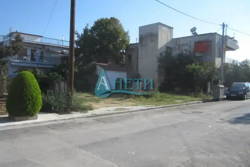 Парцел в Солун