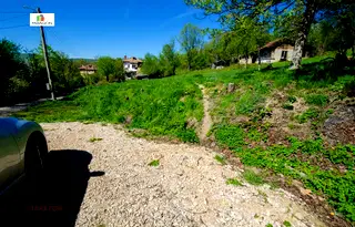 Парцел в Габрово, Тлъчници