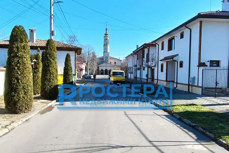 Парцел в Търговище, Вароша