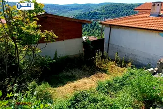 Парцел във Велико Търново, Варуша