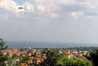 Парцел във Варна, Виница