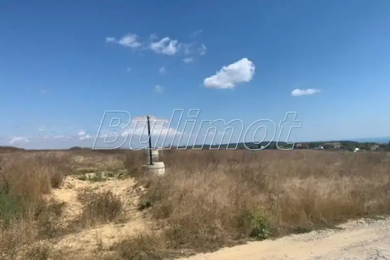 Парцел във Варна, Виница