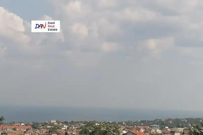 Парцел във Варна, Виница