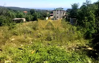 Парцел във Варна, Виница