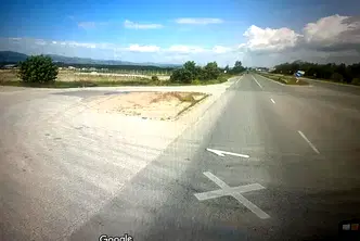 Парцел в София, Враждебна