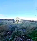 Парцел в София, Враждебна
