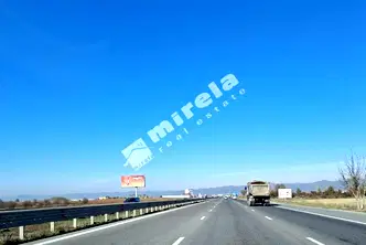 Парцел в София, Враждебна