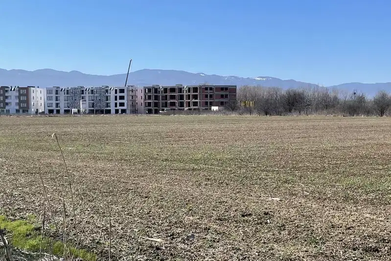 Парцел в Пловдив, Западен
