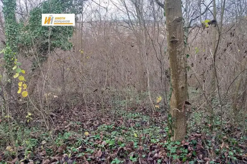 Plot in Veliko Tyrnovo, Zona B