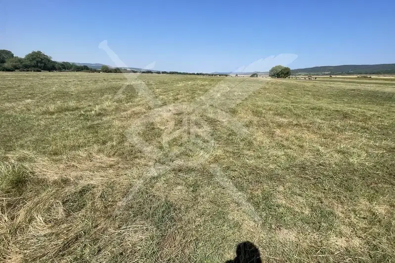 Парцел в Бургас, Айтос