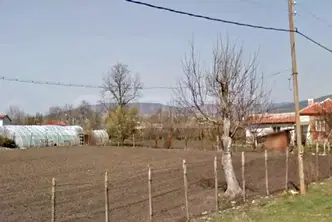 Парцел в Бургас, Карнобат