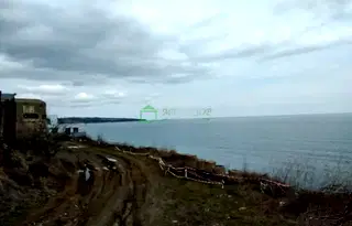 Парцел в Бургас, Обзор