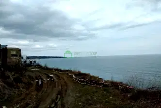 Парцел в Бургас, Обзор