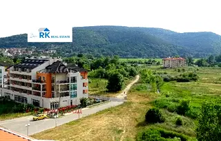 Парцел в Бургас, Обзор