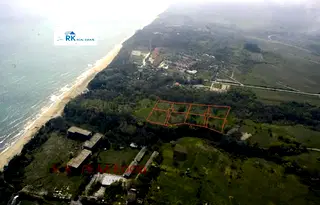 Парцел в Бургас, Обзор