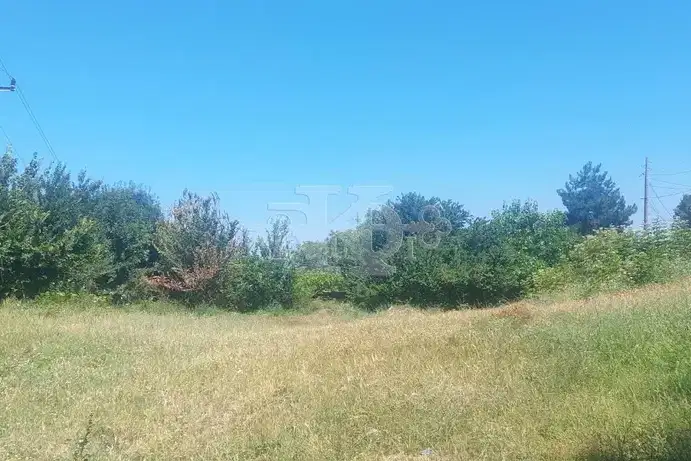 Парцел в Бургас, Обзор