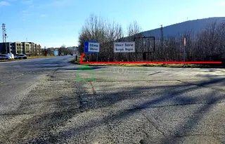 Парцел в Бургас, Обзор