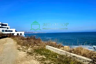 Парцел в Бургас, Обзор