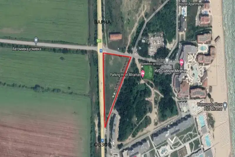 Парцел в Бургас, Обзор