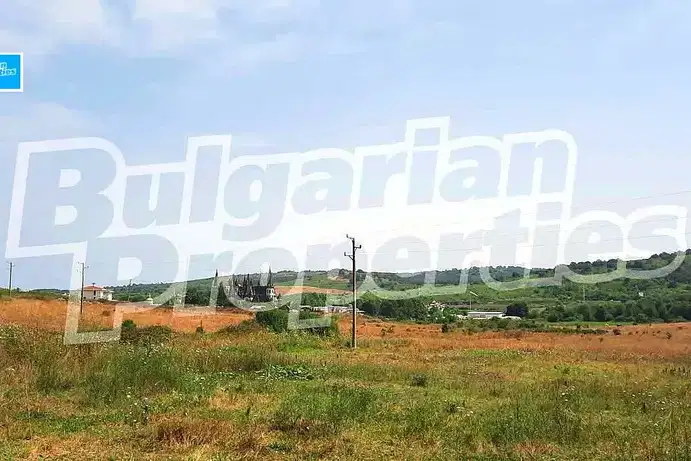 Парцел в Бургас, с. Равадиново