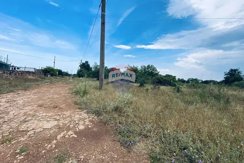 Парцел в Добрич, Каварна