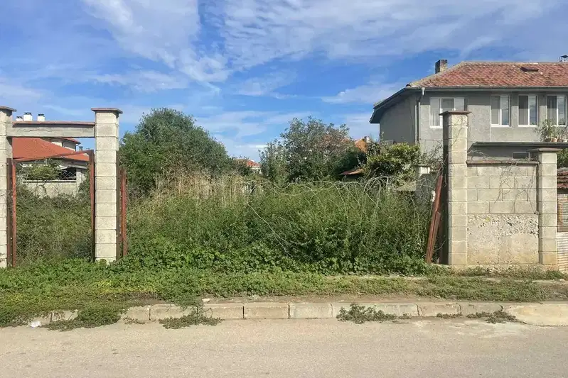 Парцел в Добрич, Каварна