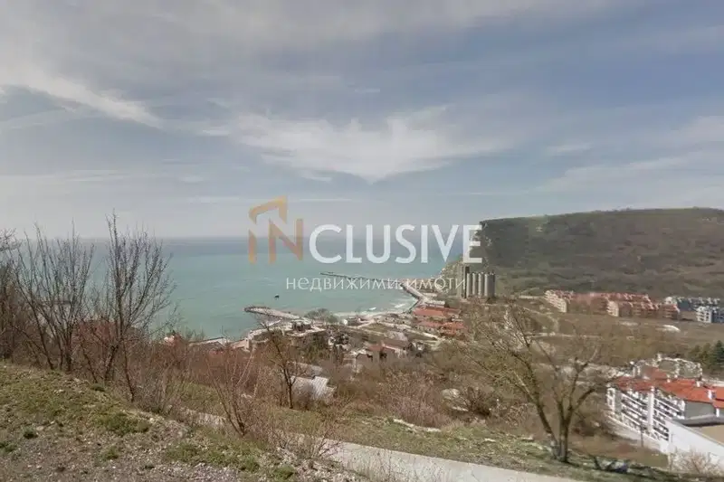 Парцел в Добрич, Каварна