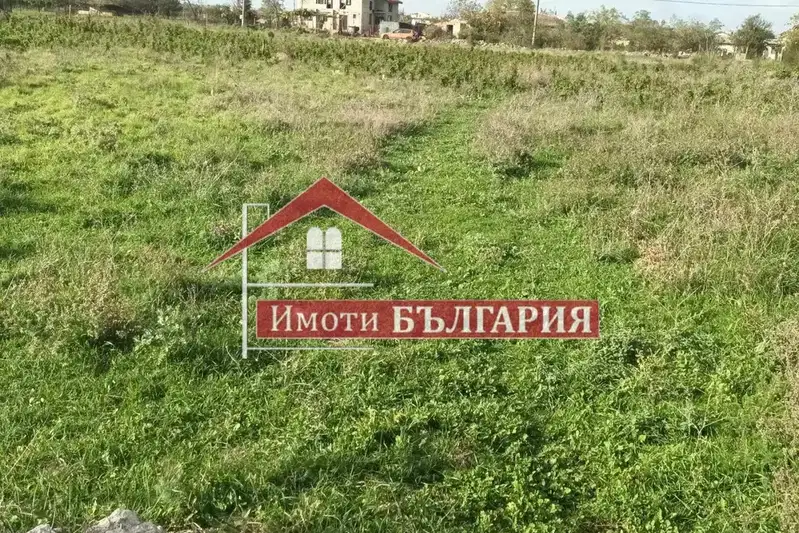 Парцел в Добрич, с. Божурец
