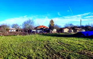 Парцел в Добрич, с. Царичино