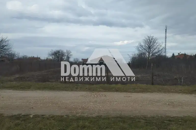 Plot in Oblast Dobrich, Carichino