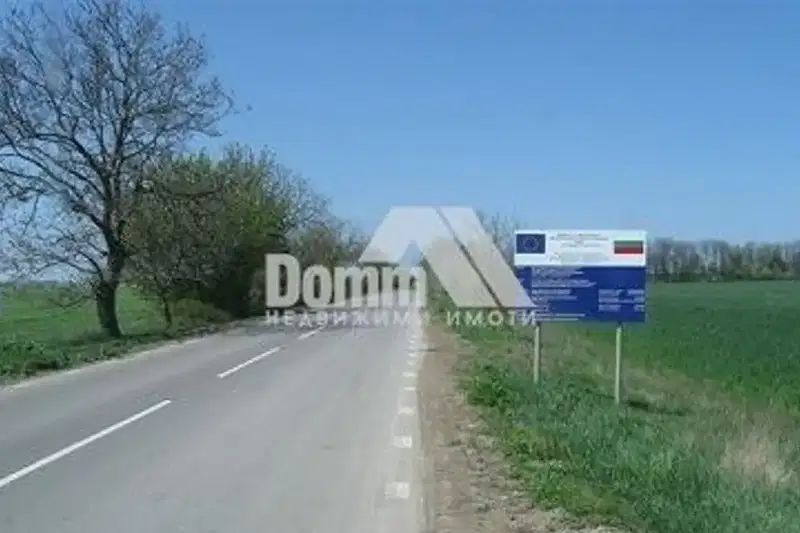 Plot in Oblast Dobrich, Carichino