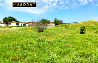 Парцел в Добрич, с. Църква
