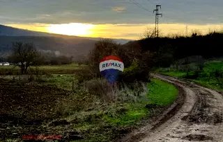 Парцел в Добрич, с. Църква