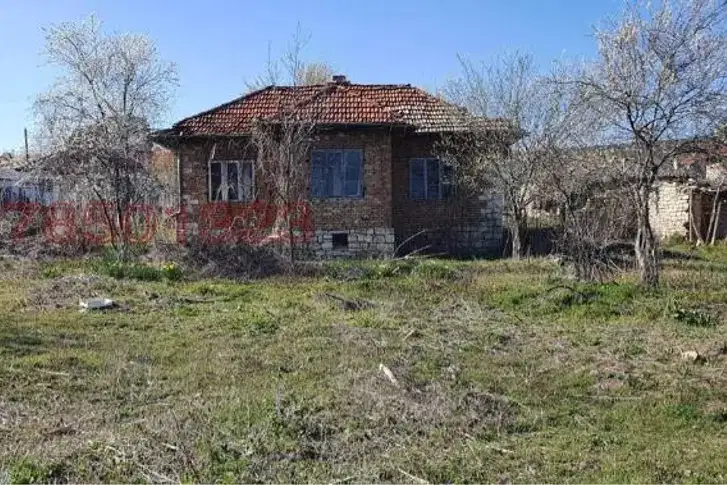 Парцел в Добрич, с. Църква