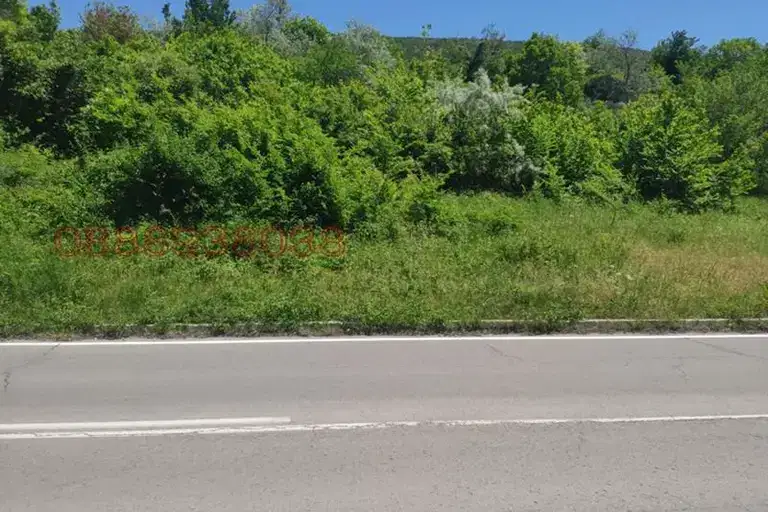 Парцел в Добрич, с. Оброчище