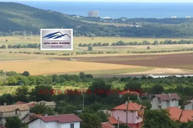 Парцел в Добрич, с. Рогачево