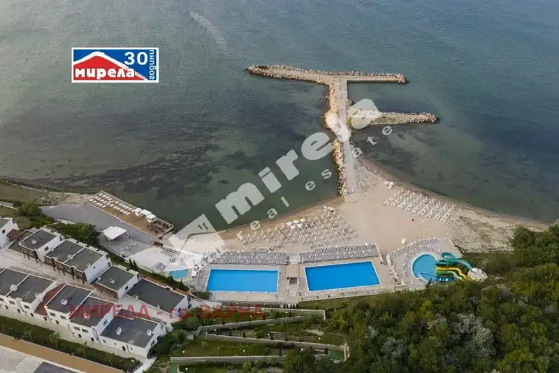 Парцел в Добрич, с. Топола