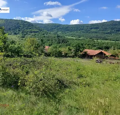 Снимка 5 — Парцел в Габрово, с. Караиванца