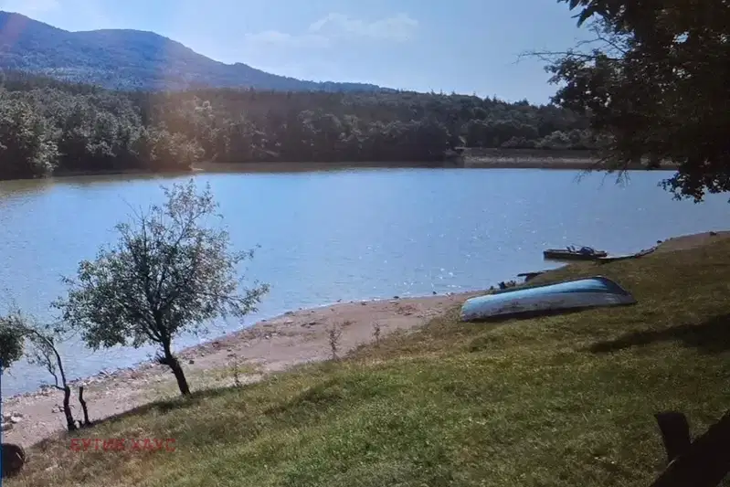 Plot in Gabrovo, Tyrhovo