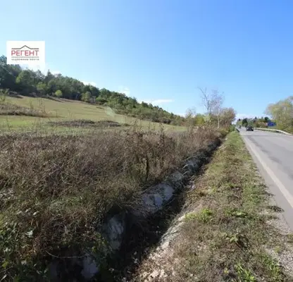 Photo 4 — Plot in Oblast Gabrovo, Yankovci