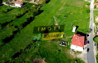 Парцел в Кърджали, Момчил