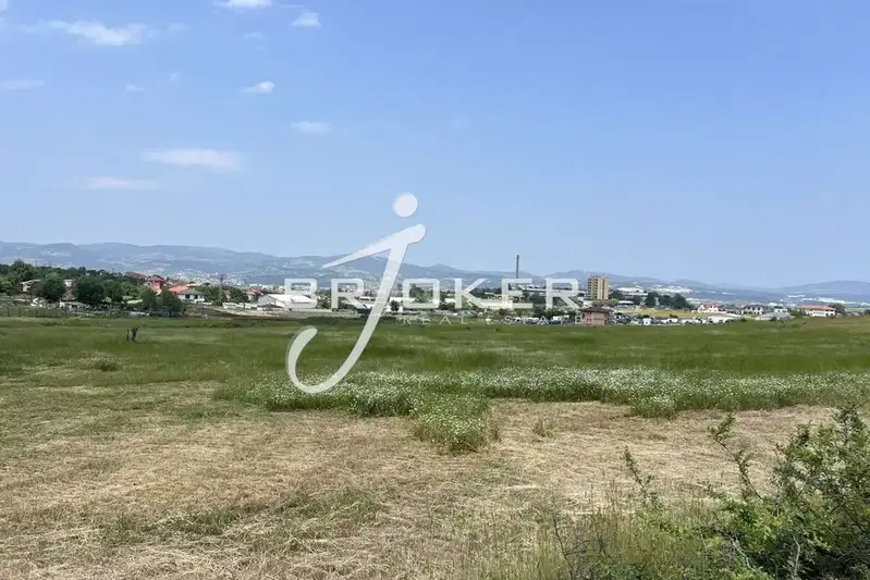Plot in Oblast Kyrdjali, с. Опълченско